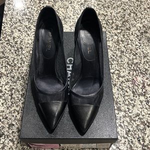 Chanel 14C Pumps Navy Blue with Black Cap Toe